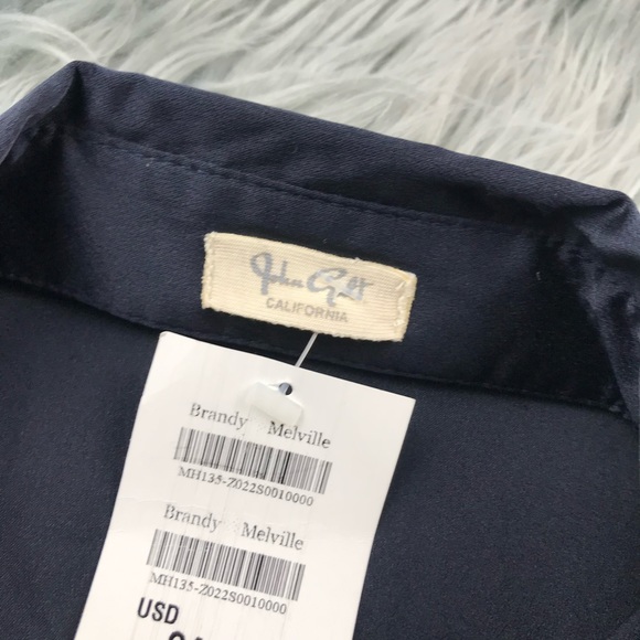 Brandy Melville button up Ruby silky blouse top - Picture 5 of 8